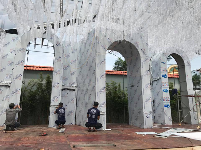 Đám cưới tiền tỷ tại Quảng Ninh với sự góp mặt của nhiều ngôi sao nổi tiếng, mời 1000 khách khiến MXH ngất ngây